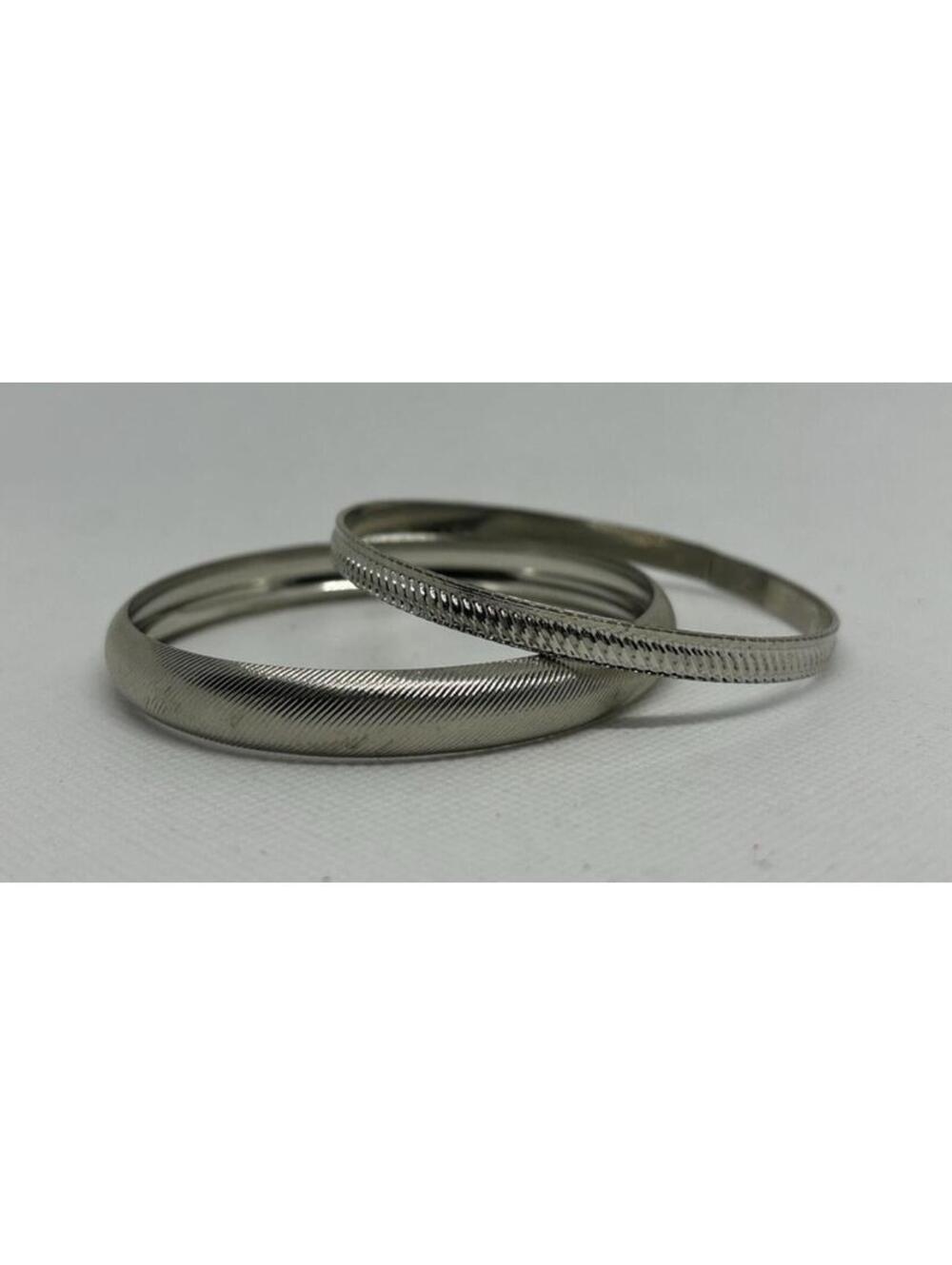 Vintage Silver Tone Bangle Bracelet Set Textured Stackable Bracelets